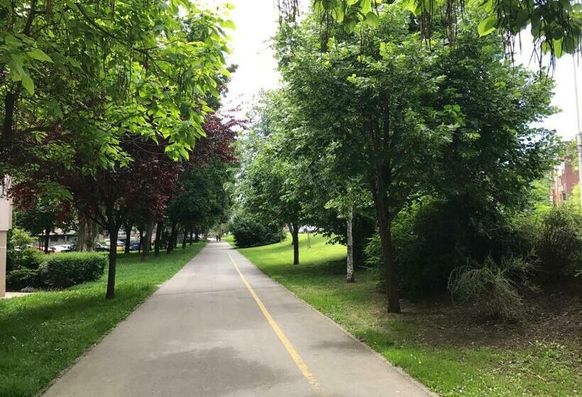 Green Avenue Apartment Zagreb