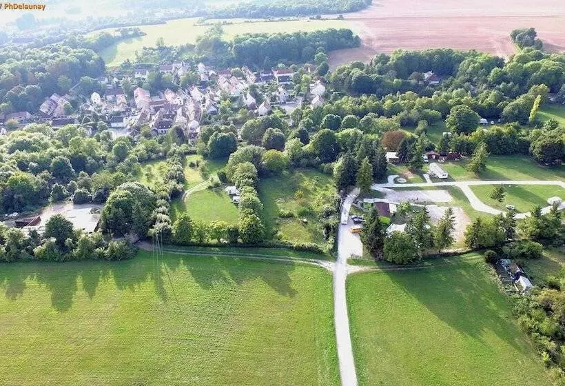 Hotelli Camping La Licorne