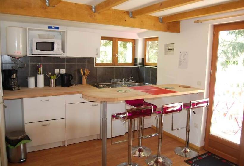 هتل Camping La Licorne