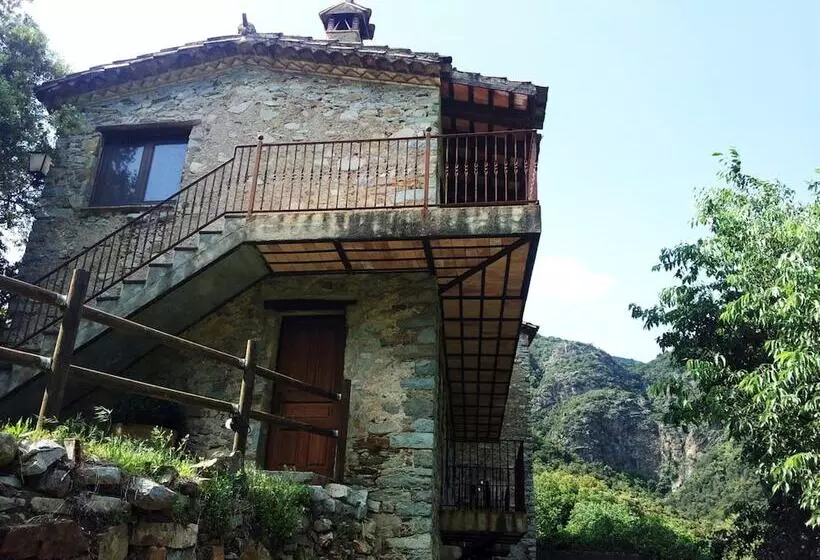 Maaseutuhotelli Mas Els Terrats