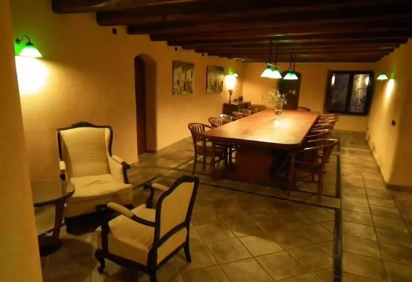 Maaseutuhotelli Mas Els Terrats