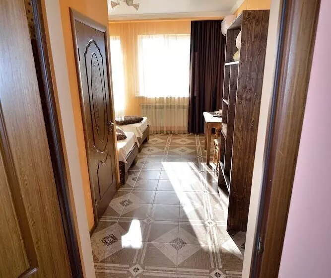 Majatalo Guest House Sova