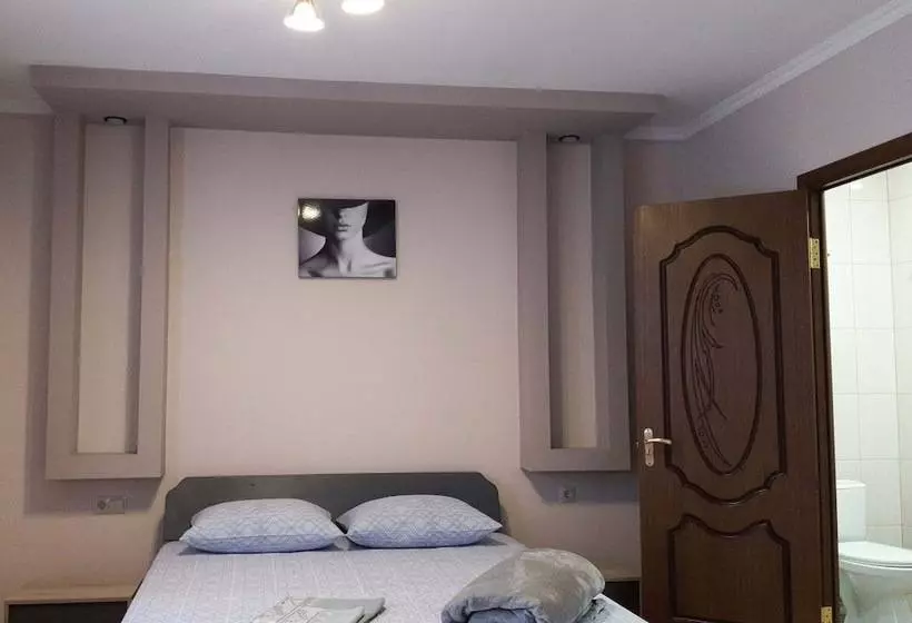 Majatalo Guest House Sova