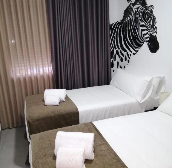 פנסיון Las Cebras Hostel