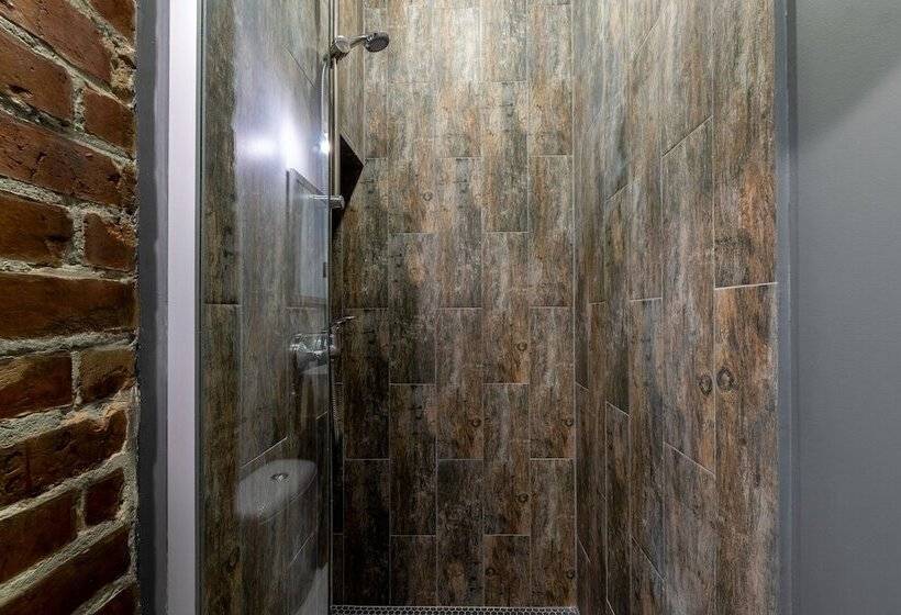 Rentalspb On Makarova Embankment