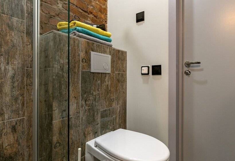 Rentalspb On Makarova Embankment