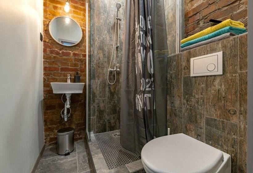 Rentalspb On Makarova Embankment