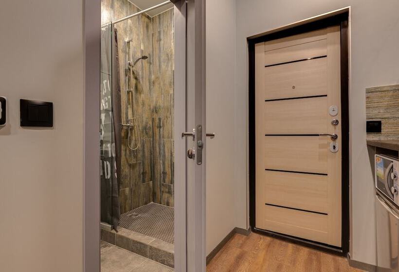 Rentalspb On Makarova Embankment