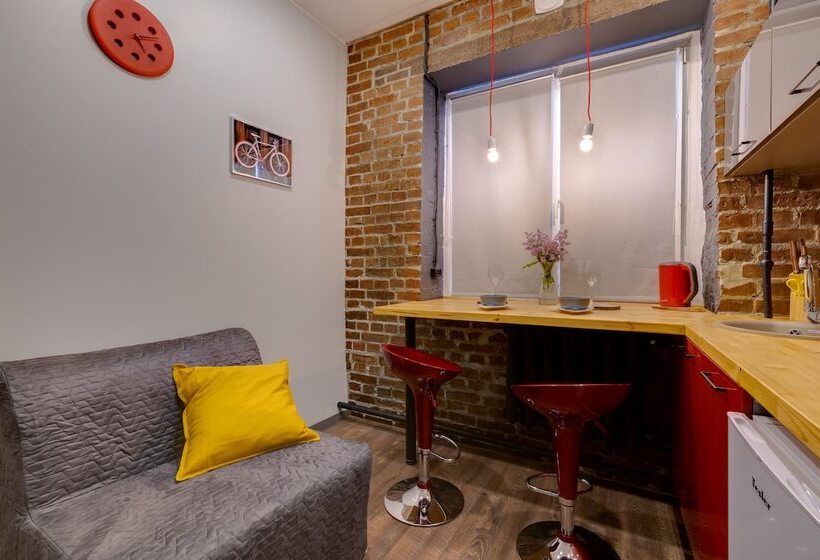 Rentalspb On Makarova Embankment