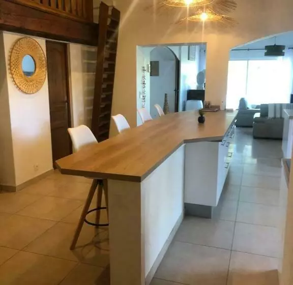 Appartements Et Villa Begude