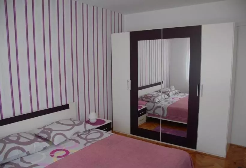 Apartment Božić