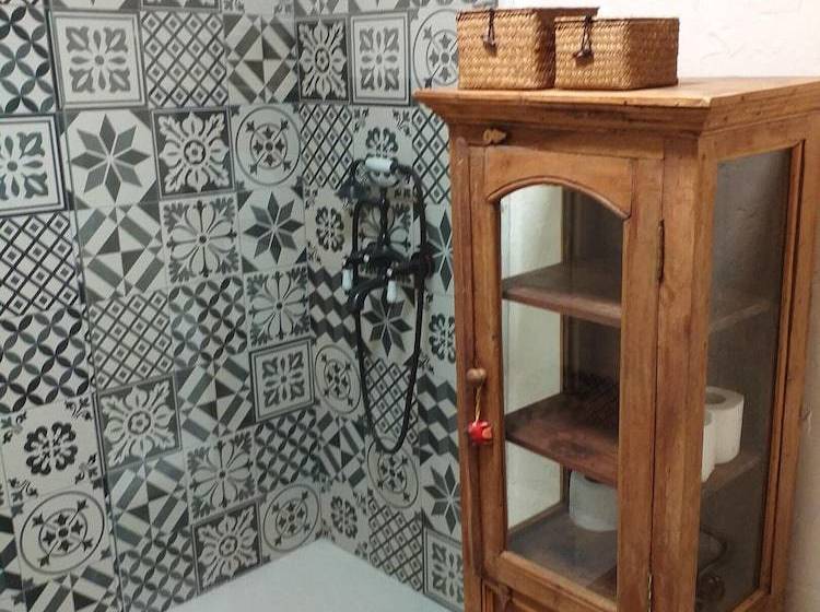 Apartment With One Bedroom In Ardanué, With Wonderful Mountain View And Furnished Garden