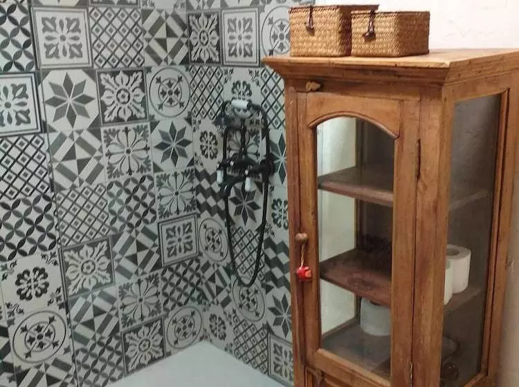 Apartment With One Bedroom In Ardanué, With Wonderful Mountain View And Furnished Garden
