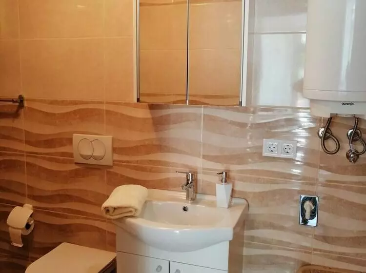 Apartment Zarace