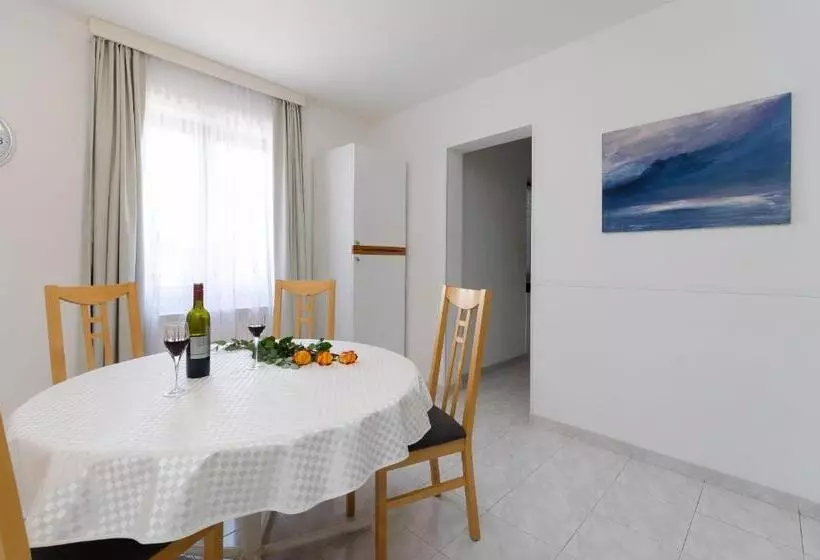 Apartments Gloria