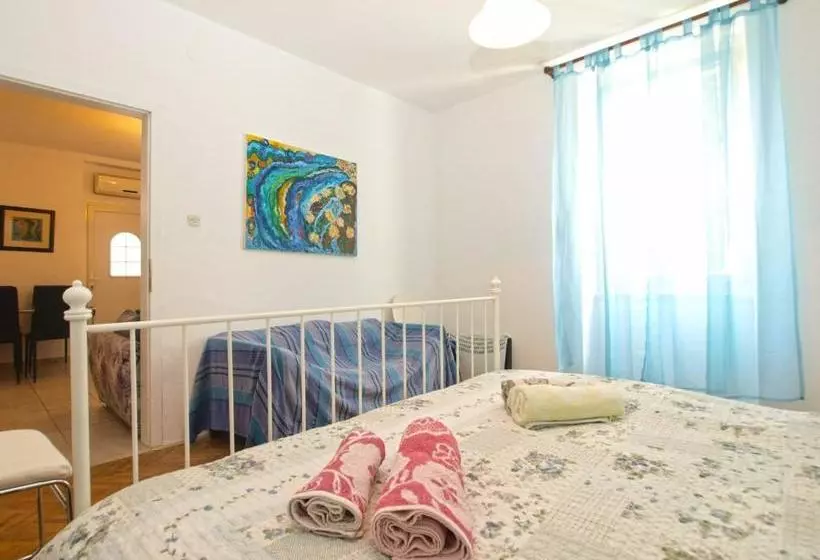 Apartments Olivera 286