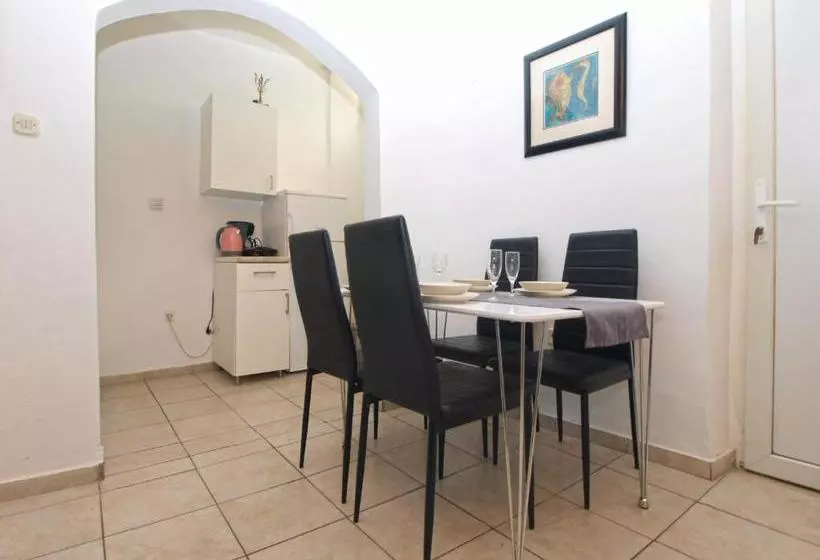 Apartments Olivera 286