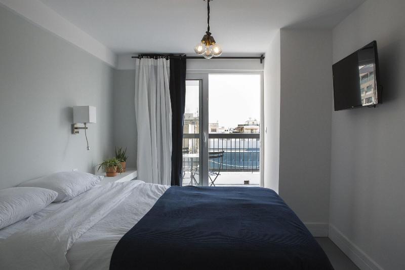 Bed and Breakfast 10 Petraki