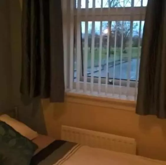 پانسیون Homestay Oakridge Crescent