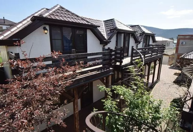 Majatalo Sadorini Guest House