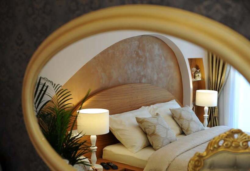 پانسیون Silver & Gold Luxury Rooms