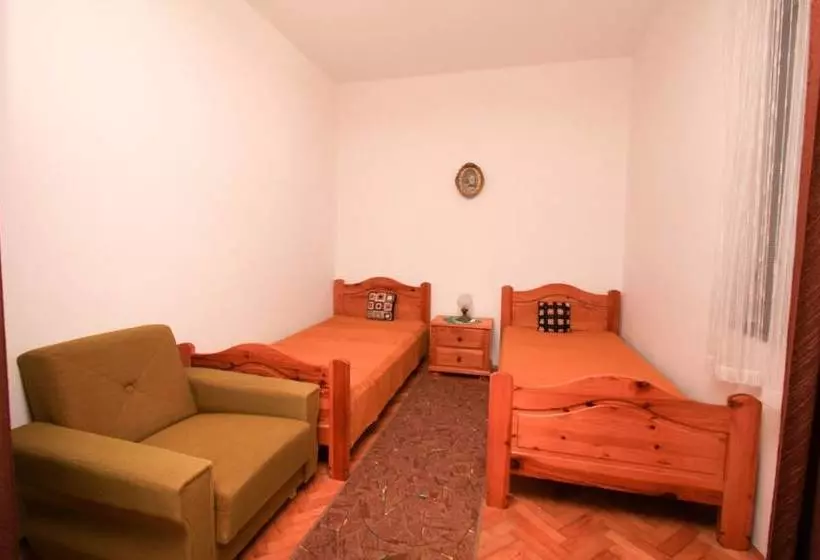 Majatalo Villa Zamak