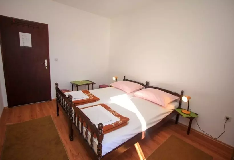 Majatalo Villa Zamak