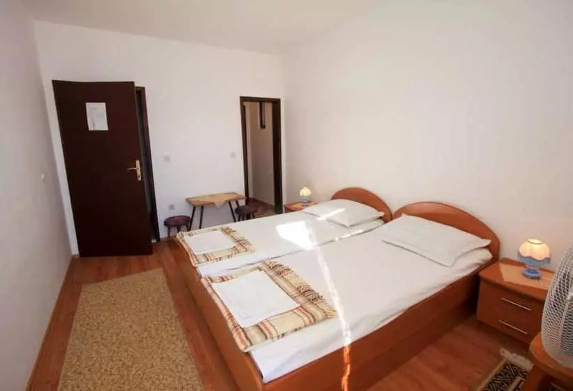 Majatalo Villa Zamak