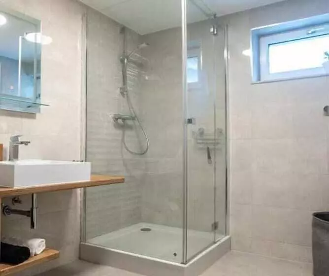 Majatalo Zur Quelle   Ferien Apartment Haus