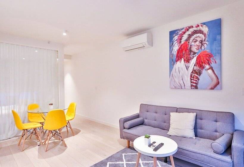 South Yarra Claremont Apartment