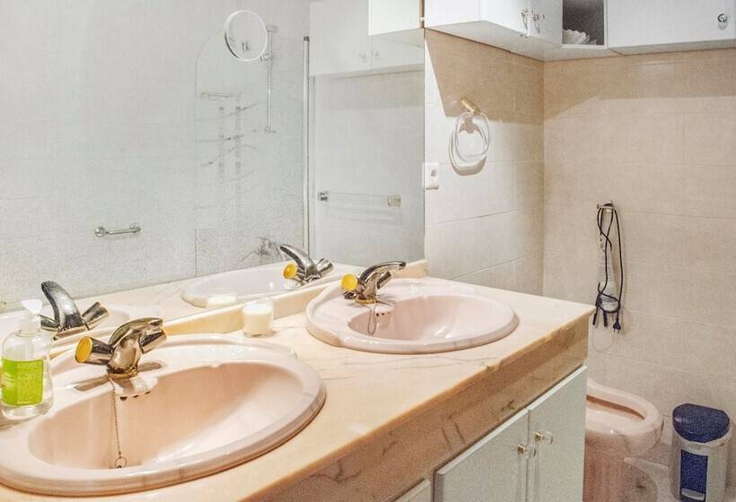 107332   House In Mjas