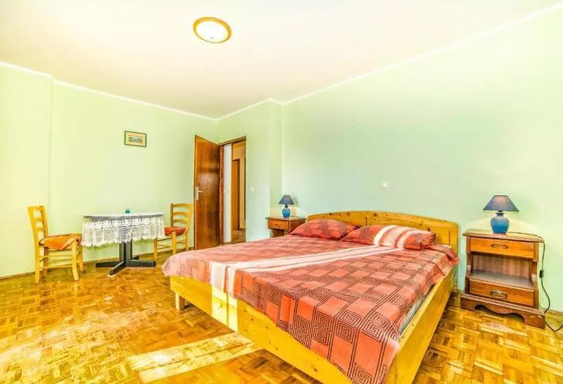 Apartment Belušić