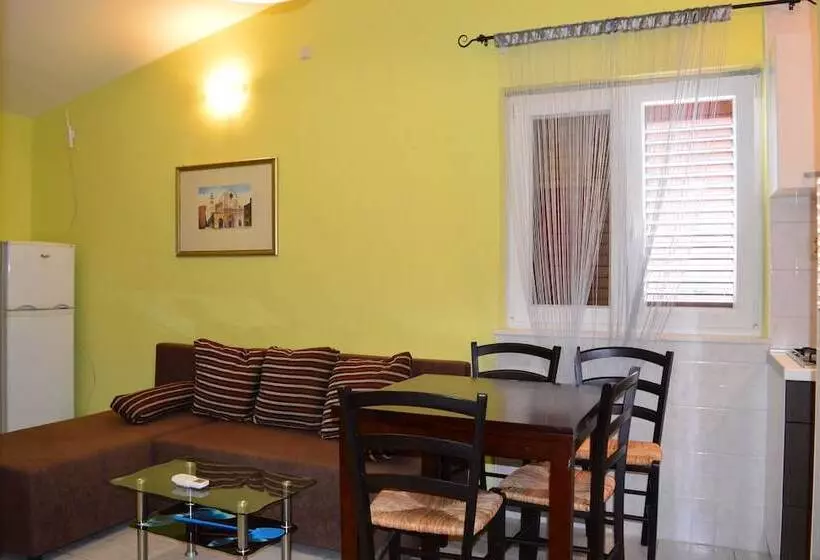 Apartments Branko / Joanna / Two Bedrooms