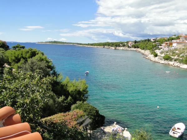 Apartments Roko With Sea View 1273