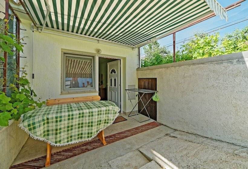 App And Rooms Marojevic