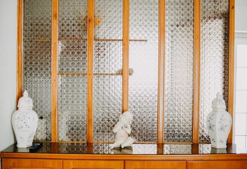 Best House Piraeus Heart