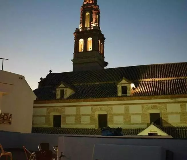 El Patio Del Limonero