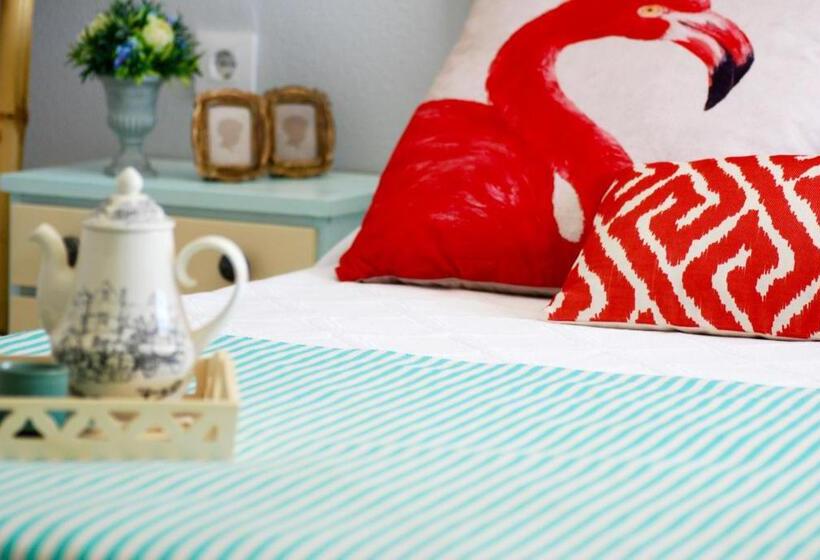 El Patio Del Limonero