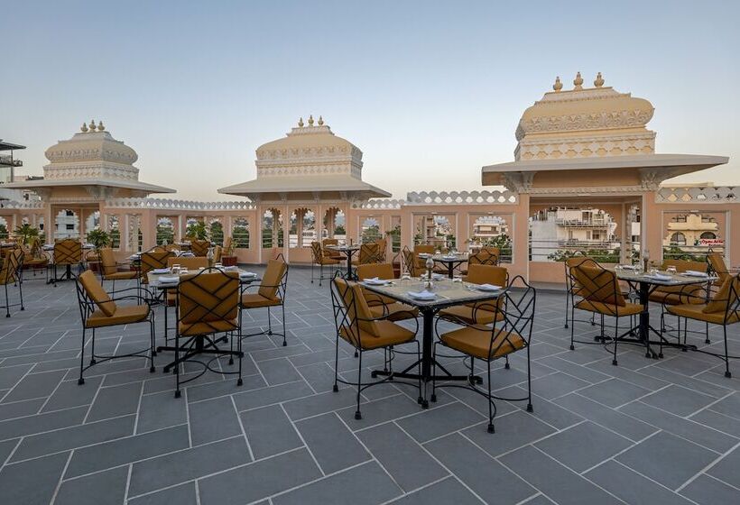 ホテル Sterling Jaisinghgarh Udaipur