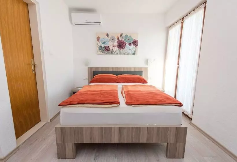 پانسیون Guest House Milisic