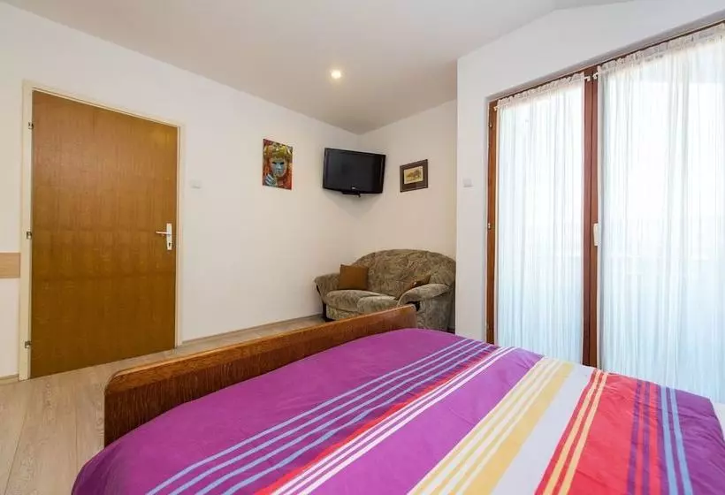 پانسیون Guest House Milisic