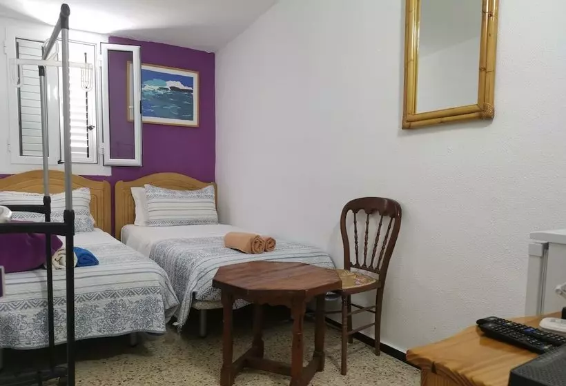 پانسیون Santiago S Private Rooms