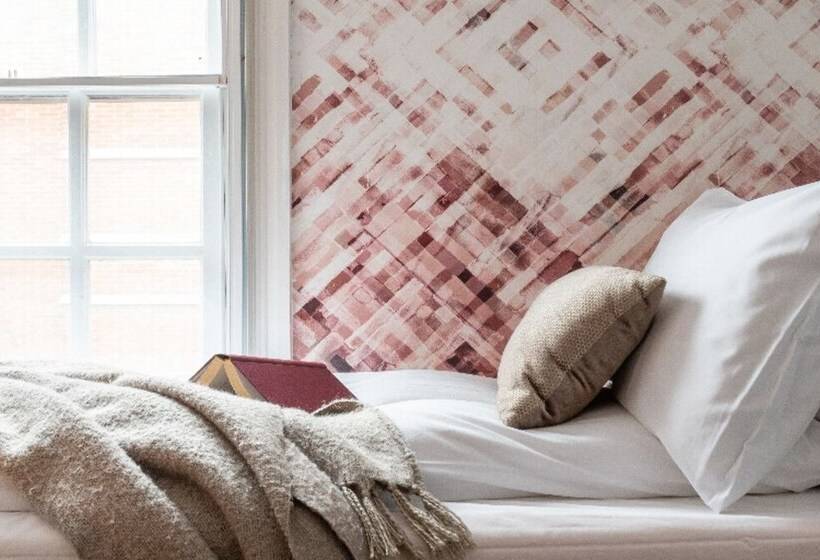 The Historic Gem   Central 3bdr Maisonette