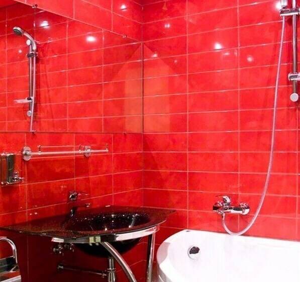 Apartments Megapolis On Koltsovskaya 30a