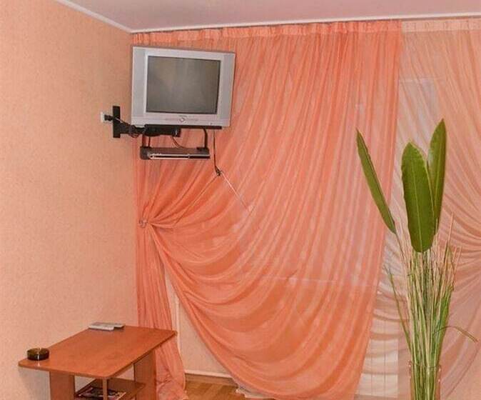 Apartments Megapolis On Koltsovskaya 30a