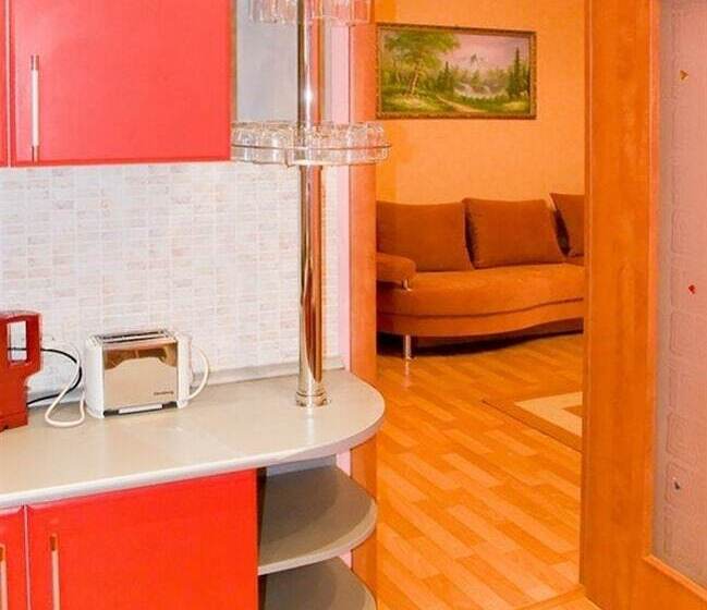 Apartments Megapolis On Koltsovskaya 30a