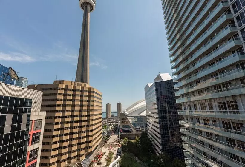 Applewood Suites   Cn Tower & Convention