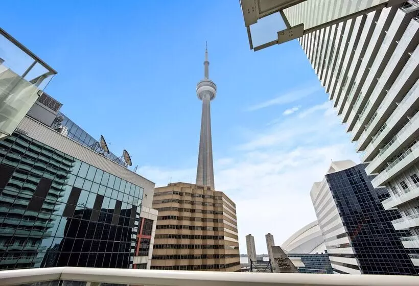 Applewood Suites   Cn Tower & Convention