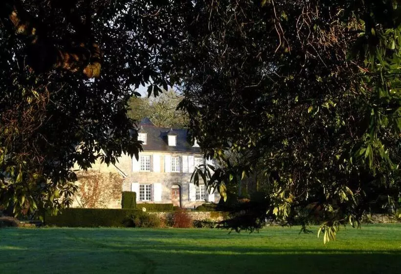 Aamiaismajoitus (B&B) Manoir Tregont Mab