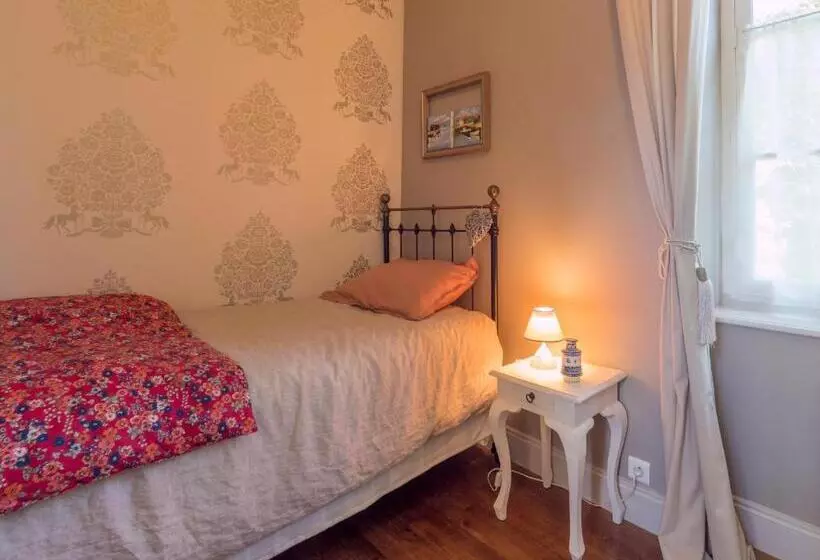 Aamiaismajoitus (B&B) Manoir Tregont Mab